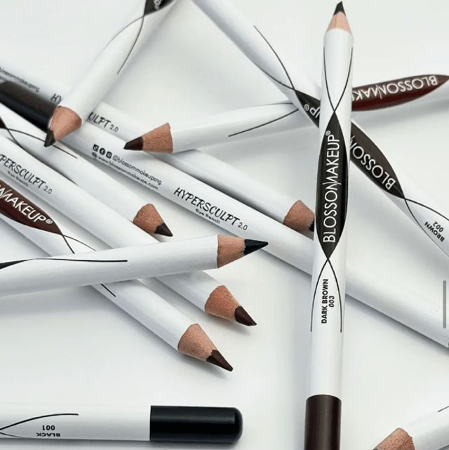 BLOSSOM - Crayon Sourcils ultra précis 