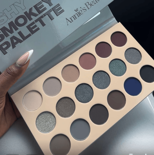 ANNIE’S BEUATY - Ashy Smokey